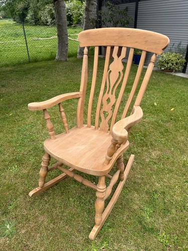 Solid pine rocking chair - rocking, –